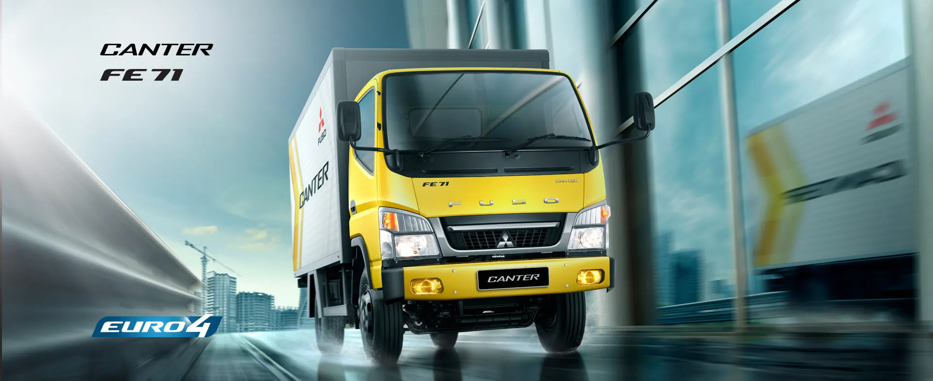Mitsubishi Fuso Canter FE 71 untuk ekspedisi dan distribusi dalam kota